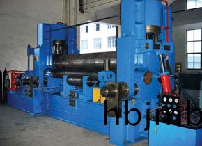 全自(zi)動(dong)型液壓機設備(bei) 新(xin)型(xing)智能化自(zi)動(dong)液壓(ya)機設(she)備(bei)